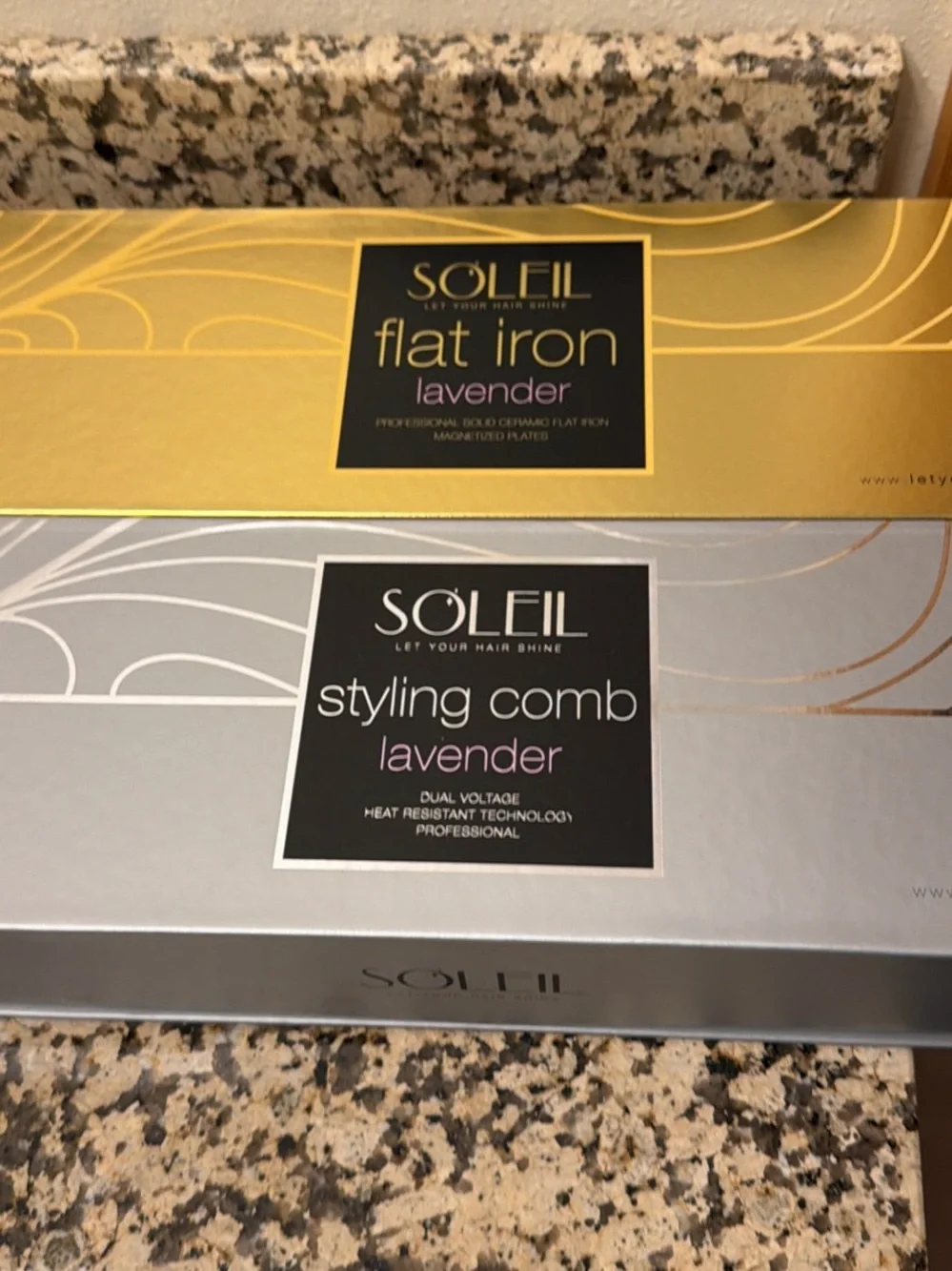 💕💕Soleil Lavender Hair Flat Iron and Heated Styling Comb 💕💕